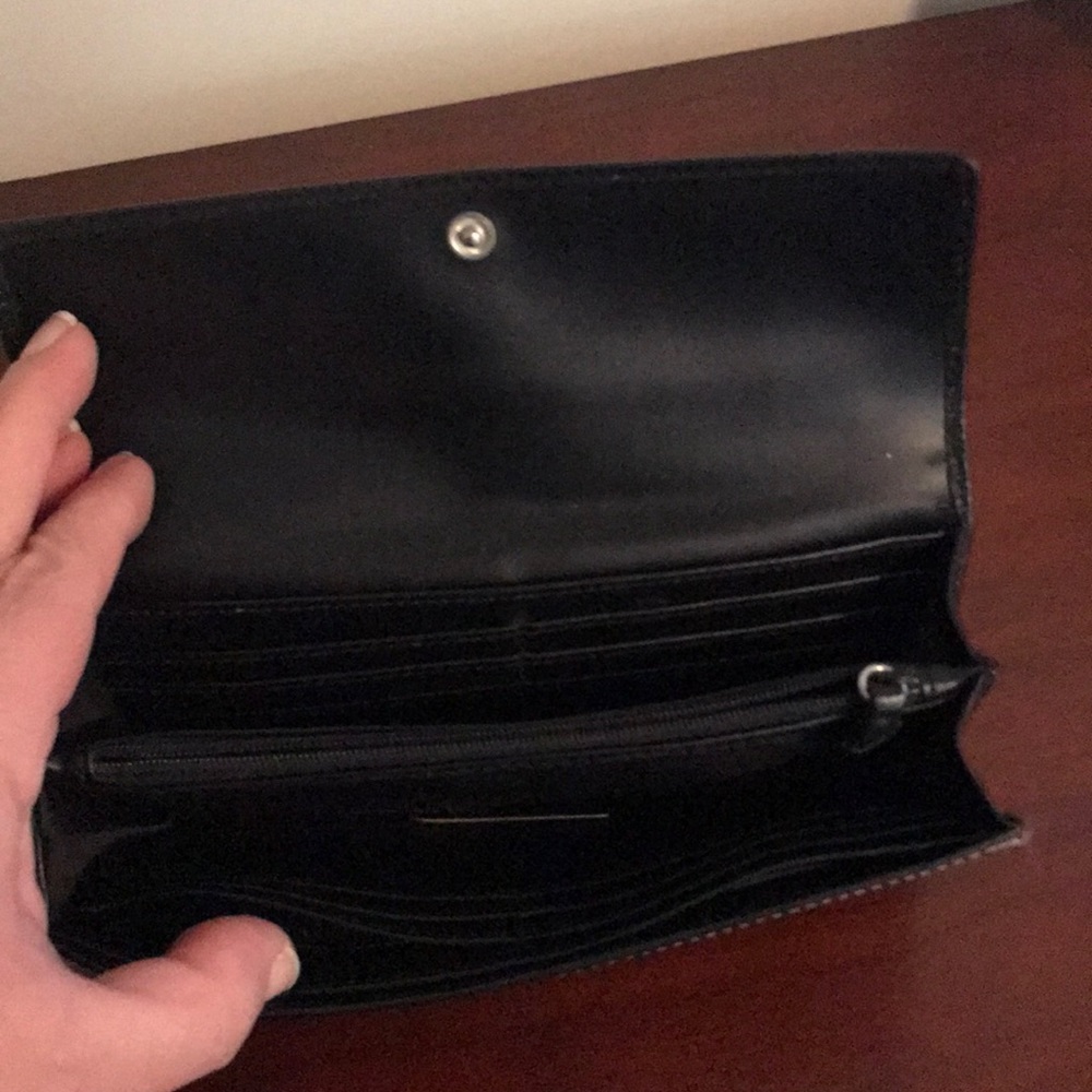Wallet - Picture 5 of 5